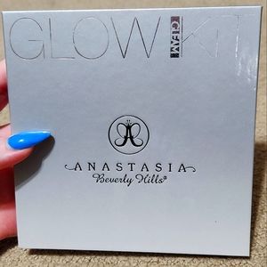 Gleam Glow Kit
